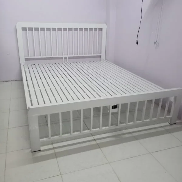 [Rộng 1.4m] Giường Sắt Hộp Kiểu Đơn Trắng